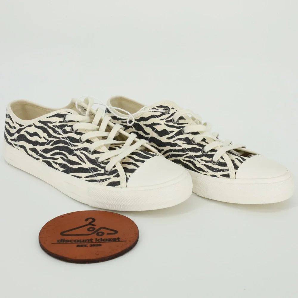 American Eagle Zebra Print‎ Canvas Low Top Sneakers Lace Up Shoes Size 9 NWOB